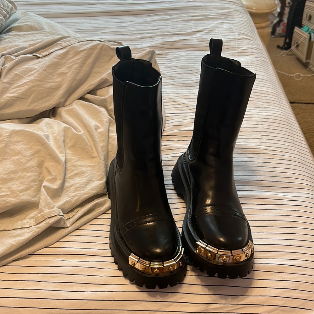 Lug boots!